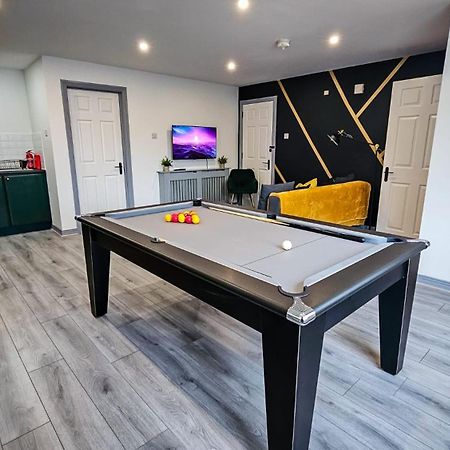 Modern City Centre Apartment ベルファスト エクステリア 写真