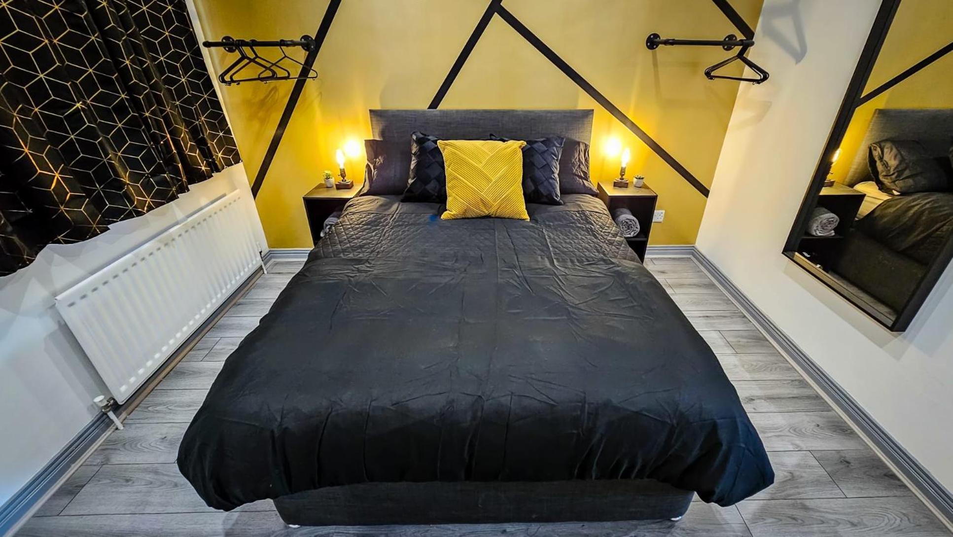 Modern City Centre Apartment ベルファスト エクステリア 写真